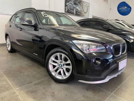 BMW X1 2.0 16V TURBO ACTIVEFLEX SDRIVE20I 4P AUTOMÁTICO BMW X1 2.0 16V TURBO ACTIVEFLEX SDRIVE20I 4P AUTOMÁTICO
